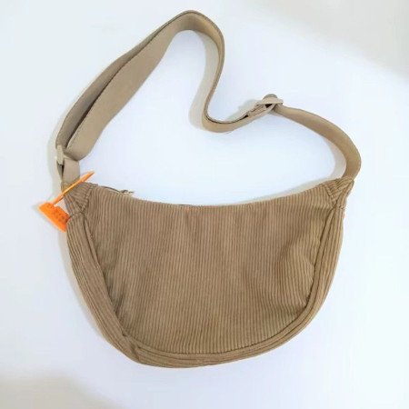 Halvmåneformad Axelremsväska - Khaki