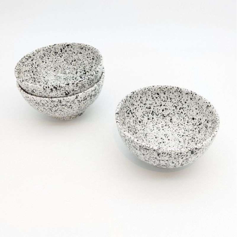 Keramik Skål Prickig Svart -Ø16cm