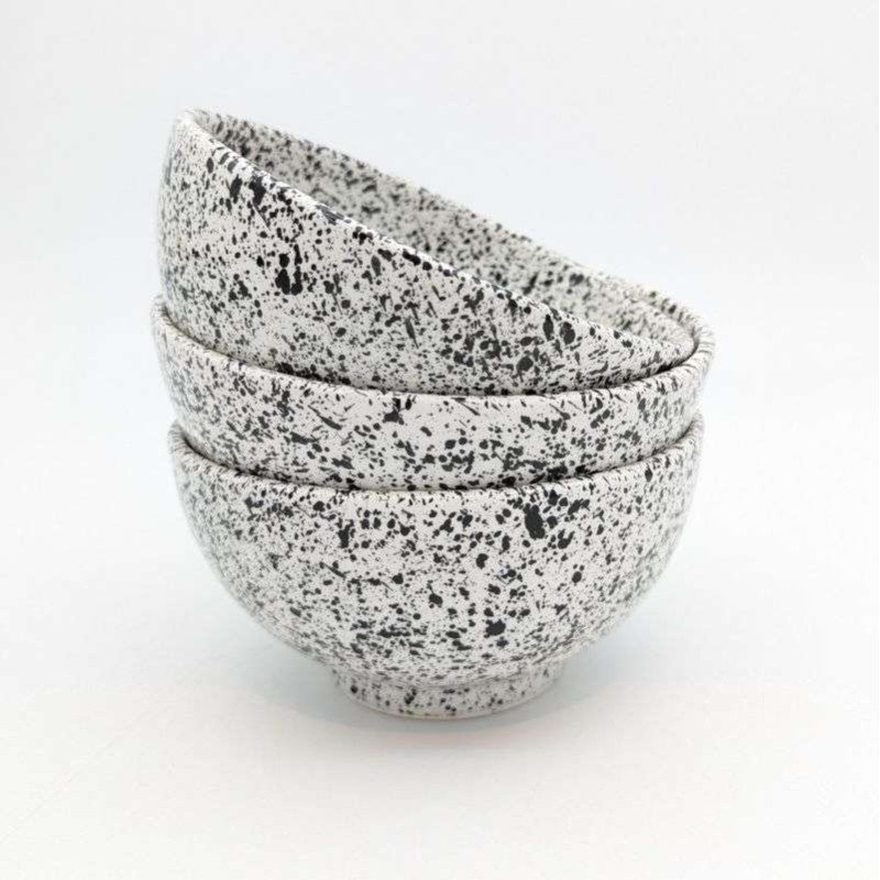 Keramik Skål Prickig Svart -Ø16cm