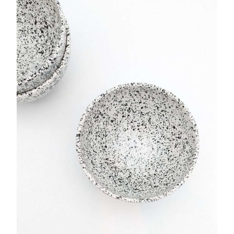 Keramik Skål Prickig Svart -Ø16cm