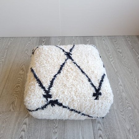 Sittpuff - Marockansk Beni ourain Sittpuff - Marockansk Beni ourain